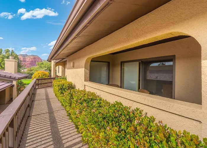 Golf Retreat, Pool, Hot Tub, Pickle-ball, Tennis Holiday home *