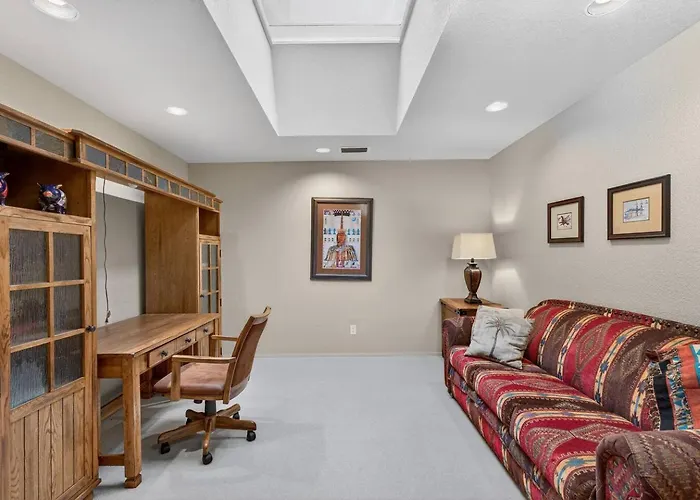 Holiday home Golf Retreat, Pool, Hot Tub, Pickle-ball, Tennis Sedona