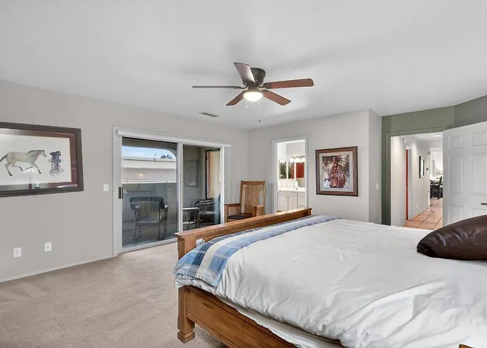 Holiday home Golf Retreat, Pool, Hot Tub, Pickle-ball, Tennis Sedona
