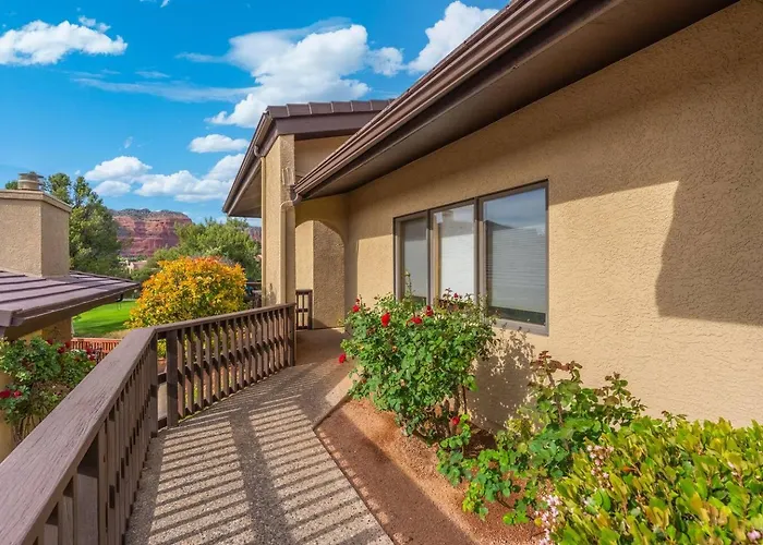 Holiday home Golf Retreat, Pool, Hot Tub, Pickle-ball, Tennis
